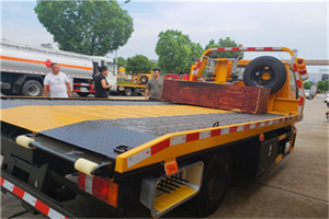 虎坊桥附近拖车电话号码服务